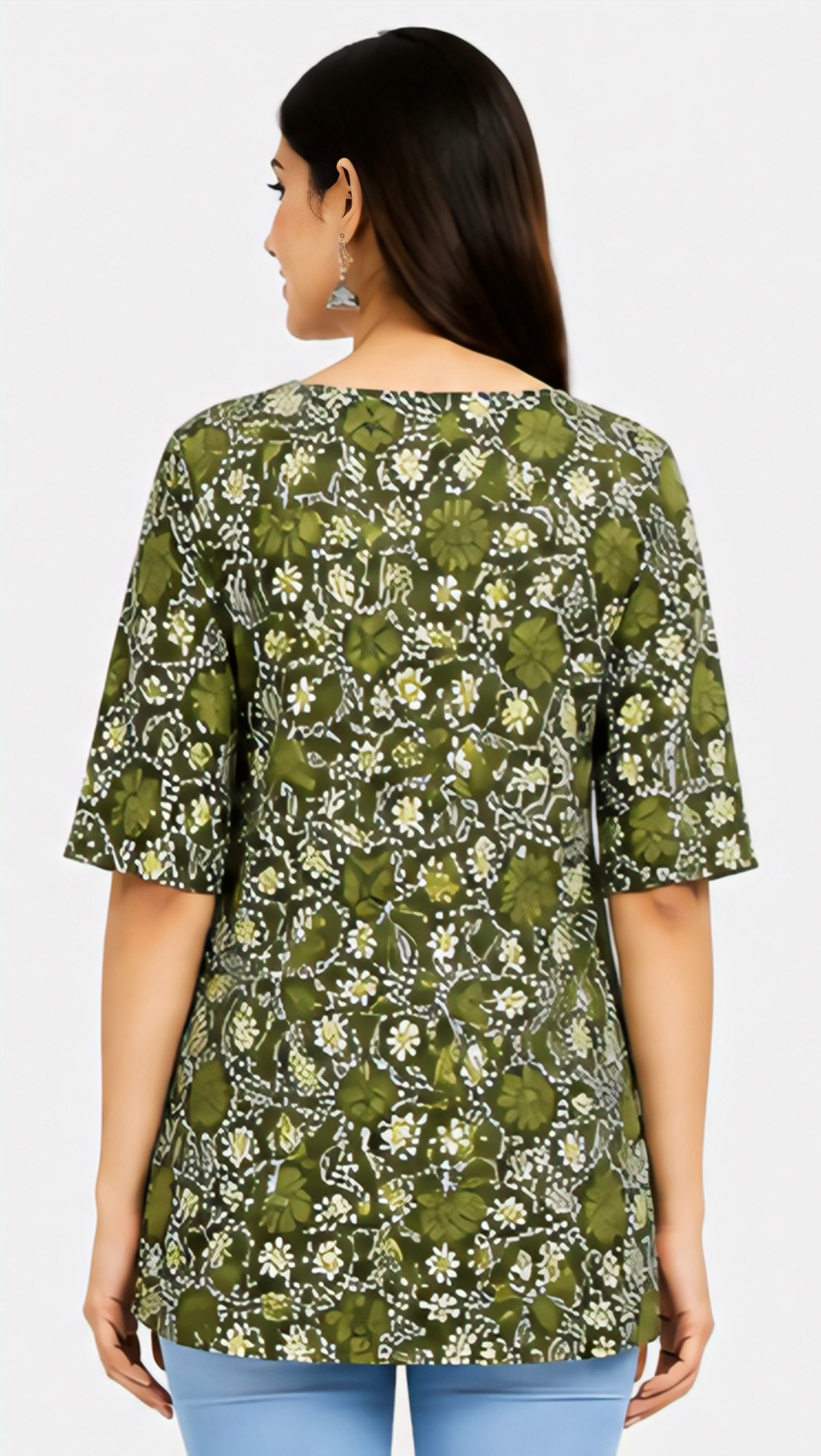 💚 Women’s Olive Green Floral Printed Kurti with Embroidered-Style Neckline