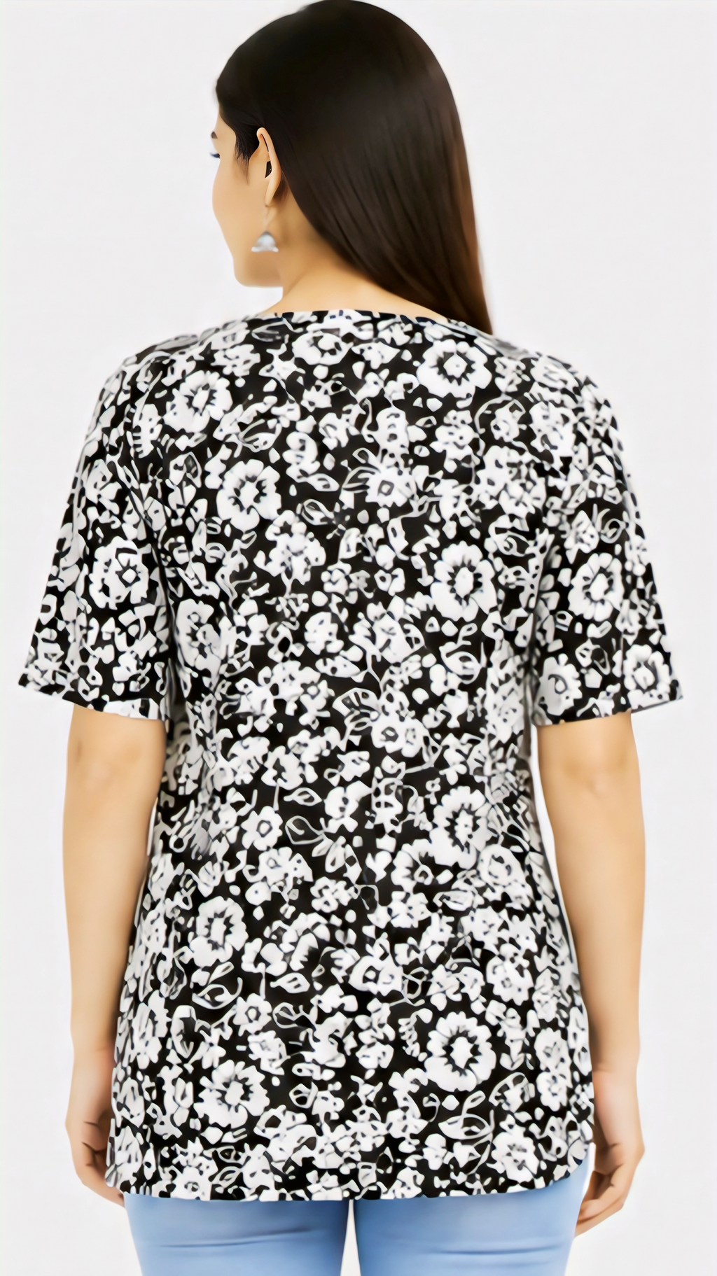 Women's Black & White Floral Printed Cotton Short Kurti