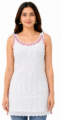 🤍 Women’s White Embroidered Sleeveless Tunic Top